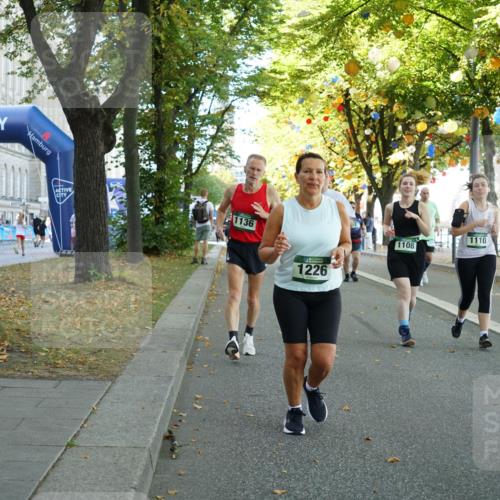07.09.2025 - BARMER Alsterlauf Yannick Fuchs http://msf.ph/oto/8831580 07.09.2025 11:33:32 Laufen 1136, 1226, 1110, 1108 meine-sportfotos.de