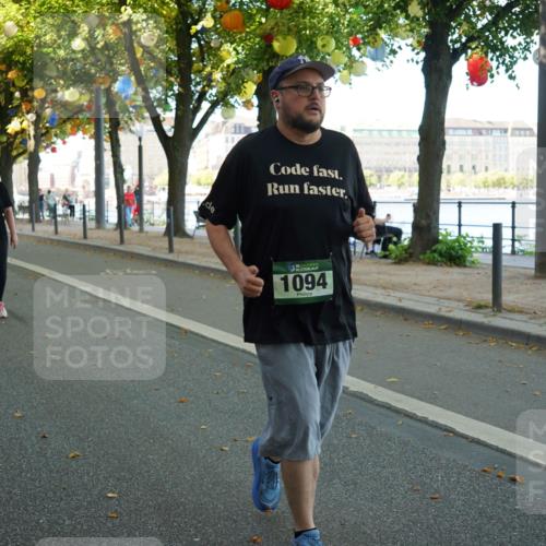 07.09.2025 - BARMER Alsterlauf Yannick Fuchs http://msf.ph/oto/8831624 07.09.2025 11:33:57 Laufen 8223, 1094 meine-sportfotos.de