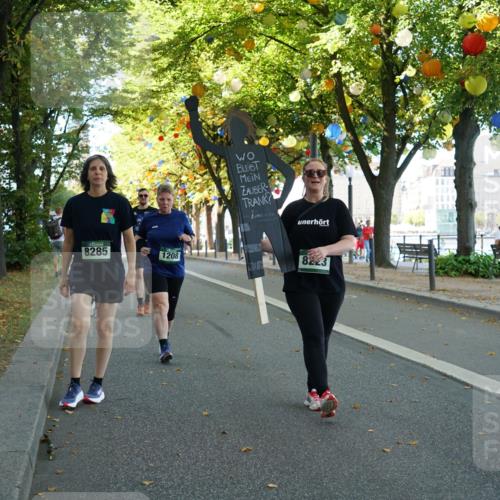 07.09.2025 - BARMER Alsterlauf Yannick Fuchs http://msf.ph/oto/8831630 07.09.2025 11:34:00 Laufen 8285, 1208, 8223 meine-sportfotos.de