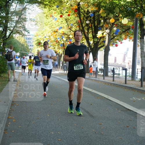 07.09.2025 - BARMER Alsterlauf Yannick Fuchs http://msf.ph/oto/8831670 07.09.2025 11:34:54 Laufen 1146, 8100, 1091 meine-sportfotos.de