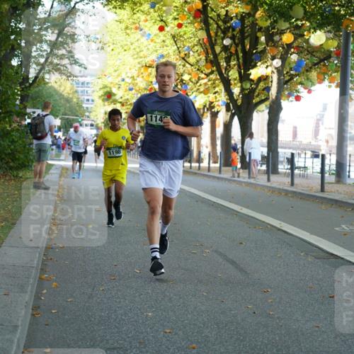 07.09.2025 - BARMER Alsterlauf Yannick Fuchs http://msf.ph/oto/8831681 07.09.2025 11:34:59 Laufen 1198, 114 meine-sportfotos.de