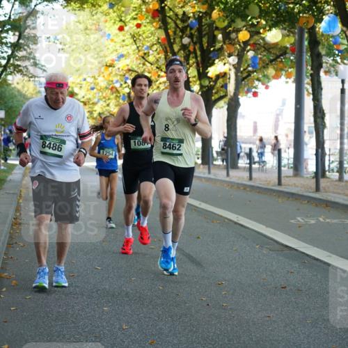 07.09.2025 - BARMER Alsterlauf Yannick Fuchs http://msf.ph/oto/8831720 07.09.2025 11:35:17 Laufen 8486, 1254, 108, 8462 meine-sportfotos.de