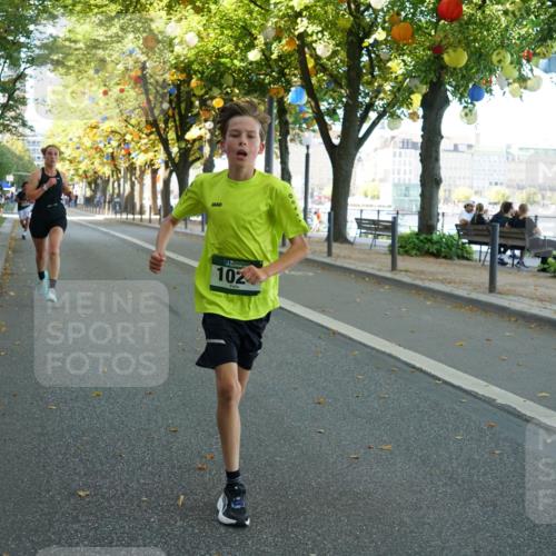07.09.2025 - BARMER Alsterlauf Yannick Fuchs http://msf.ph/oto/8831751 07.09.2025 11:35:27 Laufen 102 meine-sportfotos.de