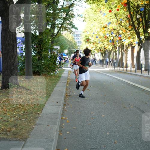 07.09.2025 - BARMER Alsterlauf Yannick Fuchs http://msf.ph/oto/8831759 07.09.2025 11:35:31 Laufen  meine-sportfotos.de