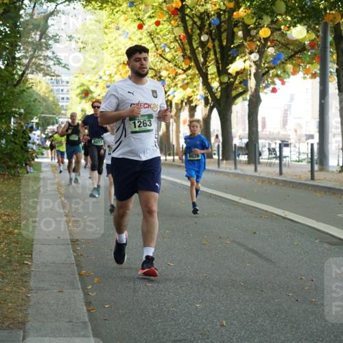 07.09.2025 - BARMER Alsterlauf Yannick Fuchs http://msf.ph/oto/8831785 07.09.2025 11:35:42 Laufen 1155, 8072, 2, 1263, 8026 meine-sportfotos.de