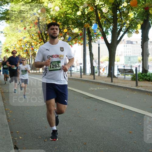 07.09.2025 - BARMER Alsterlauf Yannick Fuchs http://msf.ph/oto/8831788 07.09.2025 11:35:43 Laufen 1205, 24, 1263 meine-sportfotos.de