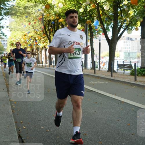 07.09.2025 - BARMER Alsterlauf Yannick Fuchs http://msf.ph/oto/8831790 07.09.2025 11:35:44 Laufen 8072, 1205, 1263 meine-sportfotos.de