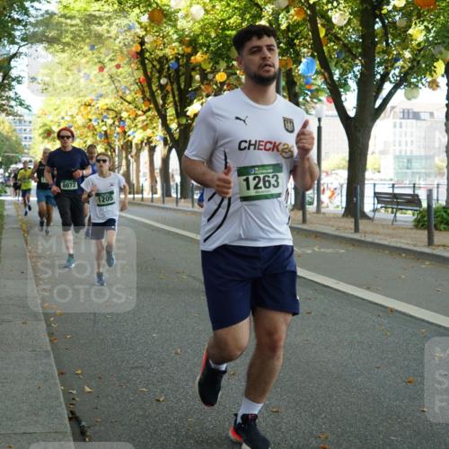 07.09.2025 - BARMER Alsterlauf Yannick Fuchs http://msf.ph/oto/8831791 07.09.2025 11:35:44 Laufen 8072, 1205, 24, 1263 meine-sportfotos.de