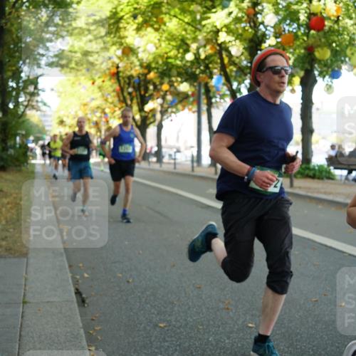 07.09.2025 - BARMER Alsterlauf Yannick Fuchs http://msf.ph/oto/8831798 07.09.2025 11:35:46 Laufen 36, 120 meine-sportfotos.de