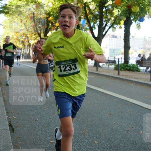 07.09.2025 - BARMER Alsterlauf Yannick Fuchs http://msf.ph/oto/8831823 07.09.2025 11:35:52 Laufen 16136, 1233 meine-sportfotos.de