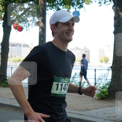 07.09.2025 - BARMER Alsterlauf Yannick Fuchs http://msf.ph/oto/8831877 07.09.2025 11:36:16 Laufen 36, 1147 meine-sportfotos.de