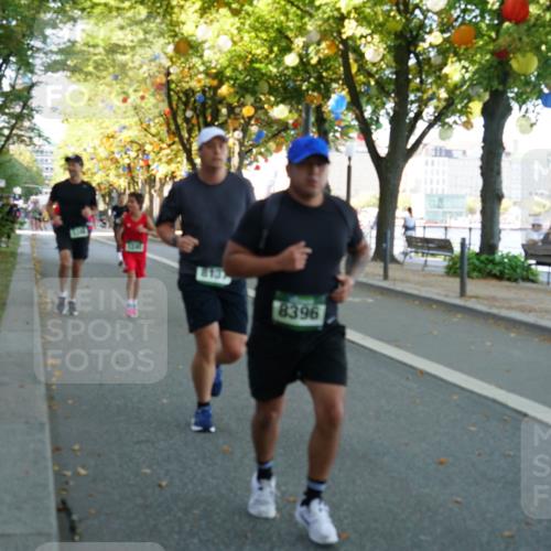 07.09.2025 - BARMER Alsterlauf Yannick Fuchs http://msf.ph/oto/8831890 07.09.2025 11:36:22 Laufen 1941, 8137, 8396 meine-sportfotos.de