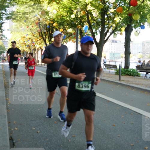 07.09.2025 - BARMER Alsterlauf Yannick Fuchs http://msf.ph/oto/8831891 07.09.2025 11:36:22 Laufen 1941, 8396 meine-sportfotos.de