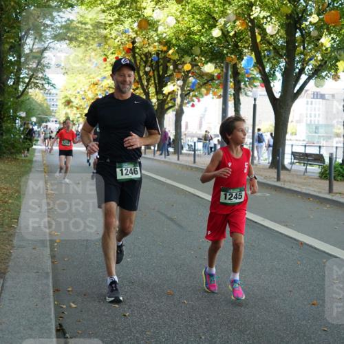 07.09.2025 - BARMER Alsterlauf Yannick Fuchs http://msf.ph/oto/8831898 07.09.2025 11:36:24 Laufen 1258, 1246, 1245 meine-sportfotos.de