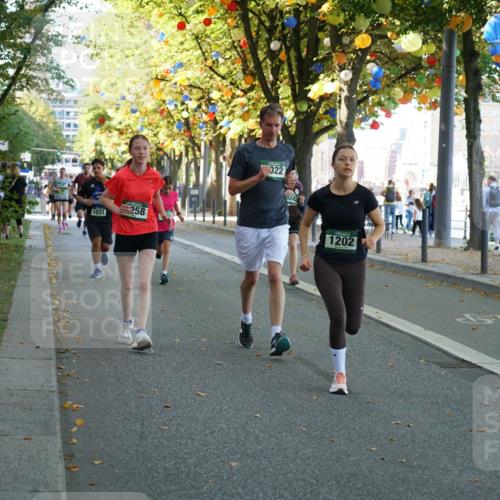 07.09.2025 - BARMER Alsterlauf Yannick Fuchs http://msf.ph/oto/8831905 07.09.2025 11:36:26 Laufen 1031, 258, 022, 824, 1202 meine-sportfotos.de