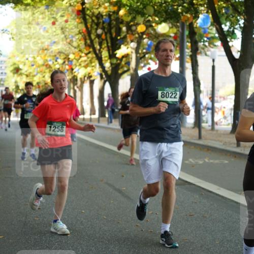 07.09.2025 - BARMER Alsterlauf Yannick Fuchs http://msf.ph/oto/8831910 07.09.2025 11:36:28 Laufen 1258, 8022, 1202 meine-sportfotos.de