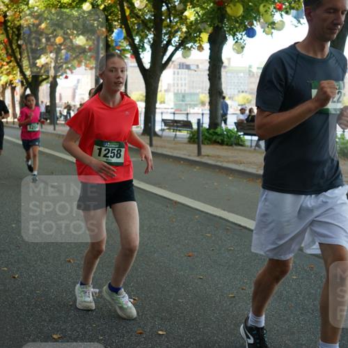 07.09.2025 - BARMER Alsterlauf Yannick Fuchs http://msf.ph/oto/8831912 07.09.2025 11:36:29 Laufen 1031, 120, 1258 meine-sportfotos.de