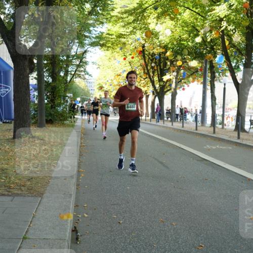 07.09.2025 - BARMER Alsterlauf Yannick Fuchs http://msf.ph/oto/8831927 07.09.2025 11:36:34 Laufen 1206, 8488 meine-sportfotos.de