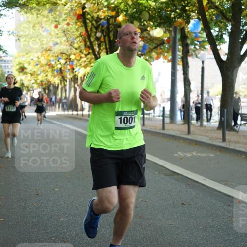 07.09.2025 - BARMER Alsterlauf Yannick Fuchs http://msf.ph/oto/8831975 07.09.2025 11:36:54 Laufen 1103, 136, 1001 meine-sportfotos.de