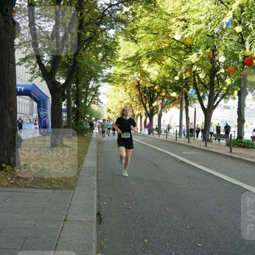 07.09.2025 - BARMER Alsterlauf Yannick Fuchs http://msf.ph/oto/8831984 07.09.2025 11:36:56 Laufen 1103 meine-sportfotos.de
