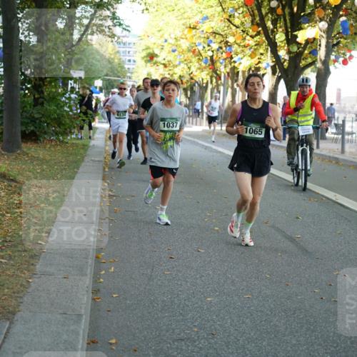 07.09.2025 - BARMER Alsterlauf Yannick Fuchs http://msf.ph/oto/8831991 07.09.2025 11:37:00 Laufen 8134, 1037, 1065 meine-sportfotos.de