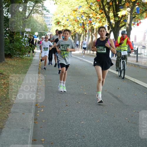 07.09.2025 - BARMER Alsterlauf Yannick Fuchs http://msf.ph/oto/8831992 07.09.2025 11:37:00 Laufen 8134, 1037, 1065 meine-sportfotos.de