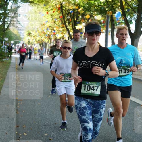 07.09.2025 - BARMER Alsterlauf Yannick Fuchs http://msf.ph/oto/8832003 07.09.2025 11:37:05 Laufen 1046, 134, 36, 1047, 3133 meine-sportfotos.de