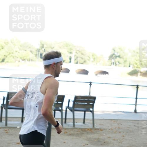 07.09.2025 - BARMER Alsterlauf Yannick Fuchs http://msf.ph/oto/8832014 07.09.2025 11:37:09 Laufen  meine-sportfotos.de