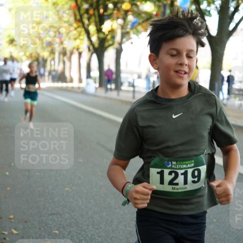 07.09.2025 - BARMER Alsterlauf Yannick Fuchs http://msf.ph/oto/8832067 07.09.2025 11:37:26 Laufen 36, 1219 meine-sportfotos.de