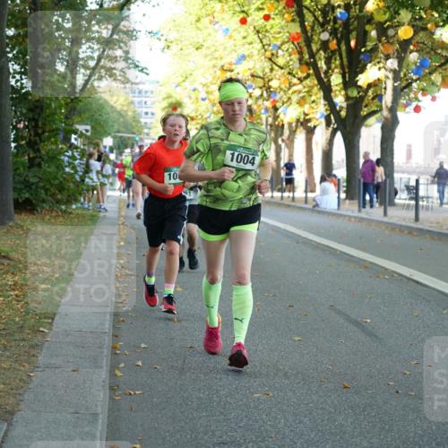 07.09.2025 - BARMER Alsterlauf Yannick Fuchs http://msf.ph/oto/8832099 07.09.2025 11:37:40 Laufen 10, 1004 meine-sportfotos.de