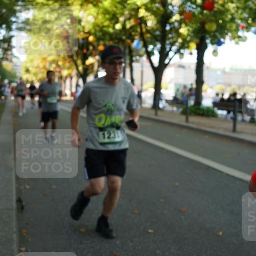 07.09.2025 - BARMER Alsterlauf Yannick Fuchs http://msf.ph/oto/8832106 07.09.2025 11:37:44 Laufen 1231 meine-sportfotos.de