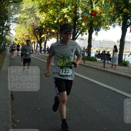07.09.2025 - BARMER Alsterlauf Yannick Fuchs http://msf.ph/oto/8832108 07.09.2025 11:37:44 Laufen 1056, 1231 meine-sportfotos.de