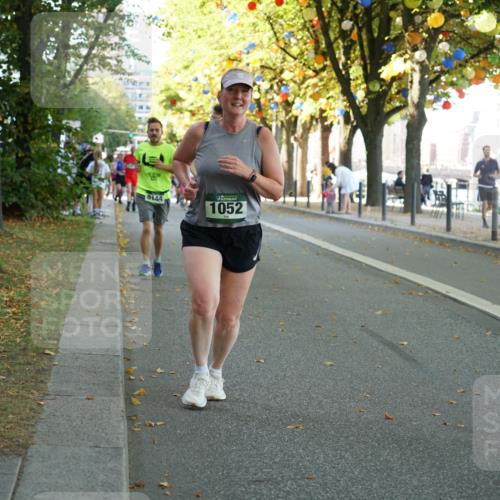 07.09.2025 - BARMER Alsterlauf Yannick Fuchs http://msf.ph/oto/8832116 07.09.2025 11:37:48 Laufen 8144, 1052 meine-sportfotos.de