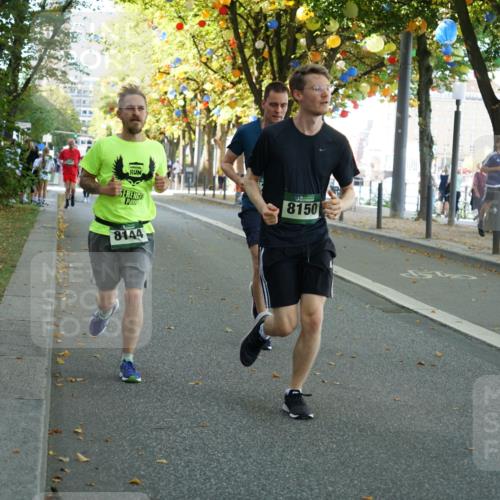 07.09.2025 - BARMER Alsterlauf Yannick Fuchs http://msf.ph/oto/8832127 07.09.2025 11:37:51 Laufen 8144, 8150 meine-sportfotos.de