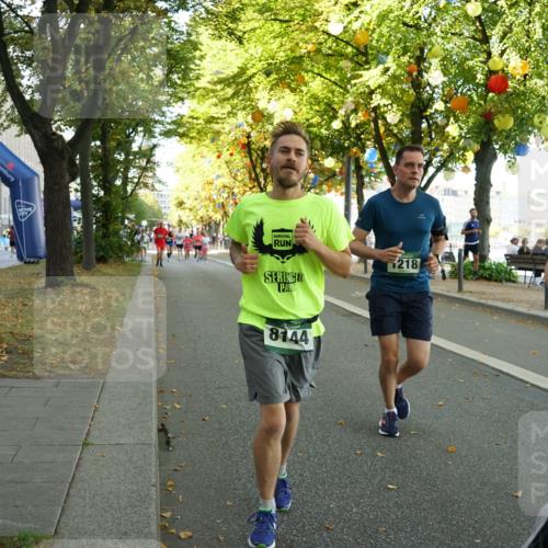 07.09.2025 - BARMER Alsterlauf Yannick Fuchs http://msf.ph/oto/8832131 07.09.2025 11:37:53 Laufen 1218, 8144, 815 meine-sportfotos.de