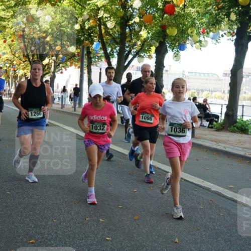 07.09.2025 - BARMER Alsterlauf Yannick Fuchs http://msf.ph/oto/8832149 07.09.2025 11:38:04 Laufen 1162, 1266, 100, 1032, 1096, 1036 meine-sportfotos.de