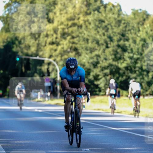 07.09.2025 - 19. Norderstedt Triathlon Michael Burmester http://msf.ph/oto/8832209 07.09.2025 16:22:22 Radfahren 1443, 1632 meine-sportfotos.de