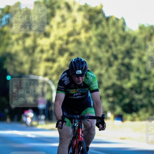 07.09.2025 - 19. Norderstedt Triathlon Michael Burmester http://msf.ph/oto/8832244 07.09.2025 16:23:01 Radfahren 386, 1524 meine-sportfotos.de