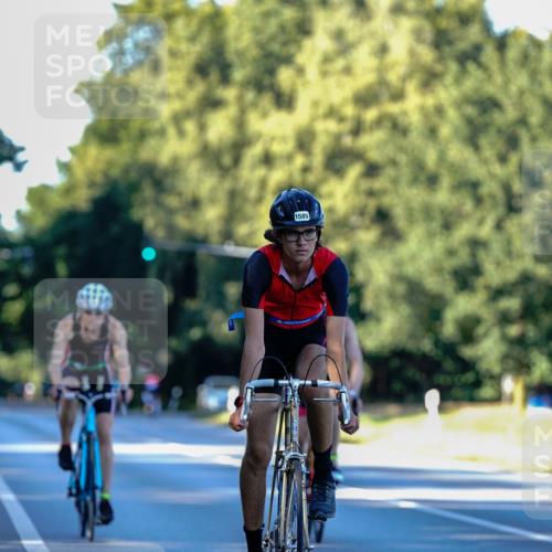 07.09.2025 - 19. Norderstedt Triathlon Michael Burmester http://msf.ph/oto/8832247 07.09.2025 16:23:07 Radfahren 1098, 1575, 1585 meine-sportfotos.de