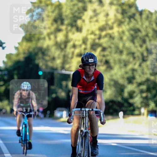 07.09.2025 - 19. Norderstedt Triathlon Michael Burmester http://msf.ph/oto/8832248 07.09.2025 16:23:07 Radfahren 1098, 1575, 1585 meine-sportfotos.de