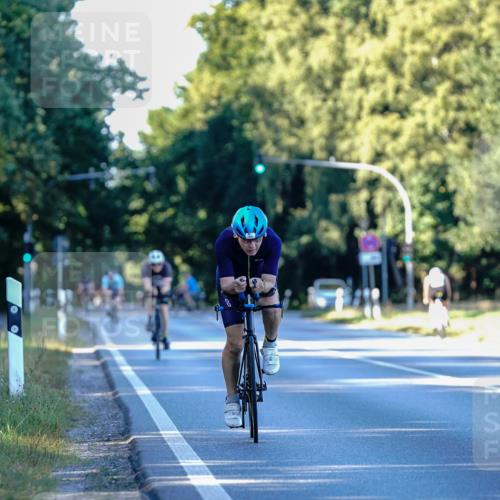 07.09.2025 - 19. Norderstedt Triathlon Michael Burmester http://msf.ph/oto/8832254 07.09.2025 16:23:23 Radfahren 1437 meine-sportfotos.de
