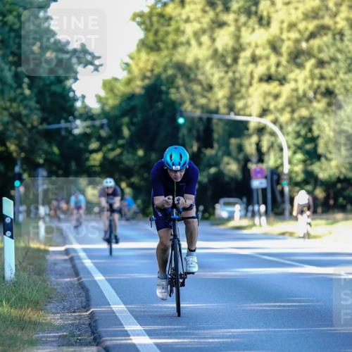 07.09.2025 - 19. Norderstedt Triathlon Michael Burmester http://msf.ph/oto/8832255 07.09.2025 16:23:23 Radfahren 1437 meine-sportfotos.de