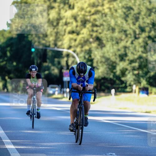 07.09.2025 - 19. Norderstedt Triathlon Michael Burmester http://msf.ph/oto/8832275 07.09.2025 16:23:55 Radfahren 381, 933, 1568 meine-sportfotos.de