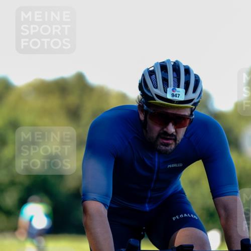 07.09.2025 - 19. Norderstedt Triathlon Michael Burmester http://msf.ph/oto/8832294 07.09.2025 16:24:19 Radfahren 429, 925, 947 meine-sportfotos.de