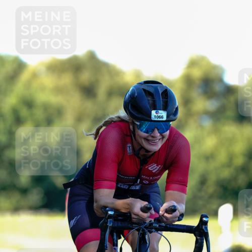 07.09.2025 - 19. Norderstedt Triathlon Michael Burmester http://msf.ph/oto/8832299 07.09.2025 16:24:25 Radfahren 1066 meine-sportfotos.de