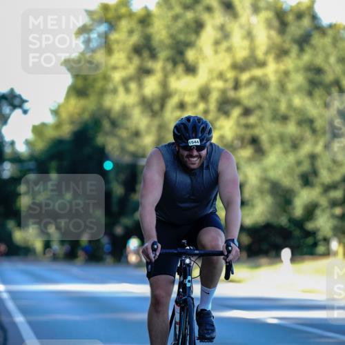 07.09.2025 - 19. Norderstedt Triathlon Michael Burmester http://msf.ph/oto/8832304 07.09.2025 16:24:33 Radfahren 1544 meine-sportfotos.de