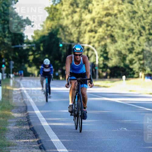 07.09.2025 - 19. Norderstedt Triathlon Michael Burmester http://msf.ph/oto/8832339 07.09.2025 16:25:44 Radfahren 1108, 1423, 1476, 1533, 1541 meine-sportfotos.de