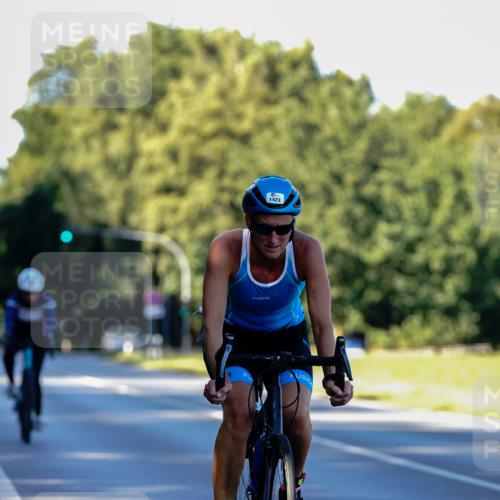 07.09.2025 - 19. Norderstedt Triathlon Michael Burmester http://msf.ph/oto/8832340 07.09.2025 16:25:45 Radfahren 1108, 1423, 1476 meine-sportfotos.de