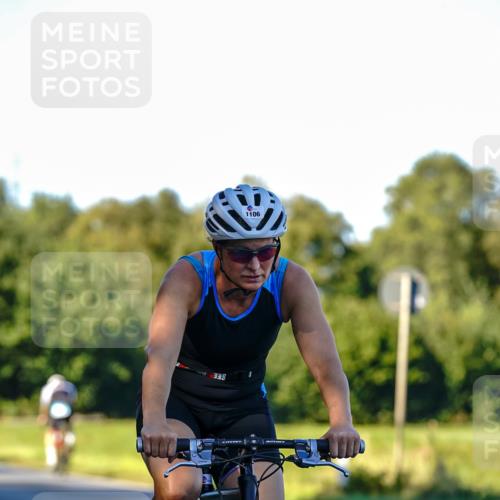 07.09.2025 - 19. Norderstedt Triathlon Michael Burmester http://msf.ph/oto/8832362 07.09.2025 16:27:09 Radfahren 380, 934, 1106, 1516 meine-sportfotos.de