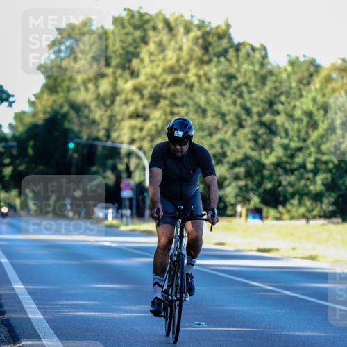07.09.2025 - 19. Norderstedt Triathlon Michael Burmester http://msf.ph/oto/8832370 07.09.2025 16:28:00 Radfahren 1442 meine-sportfotos.de